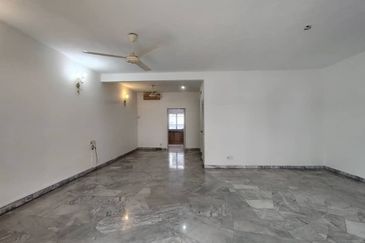 Tropicana Golf & Country Resort