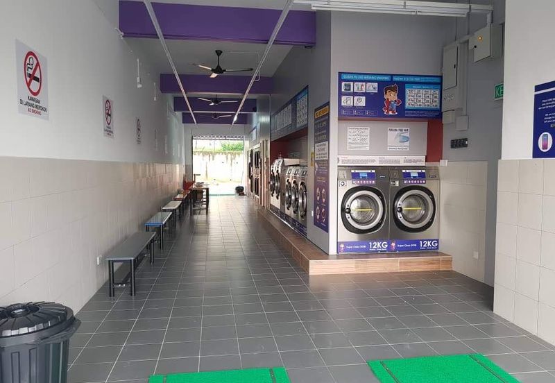 D Alpinia Business Park