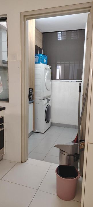 Solace Service Apartment For Sell, Selangor, Puchong