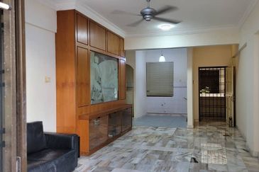 Pangsapuri Sri Pelangi