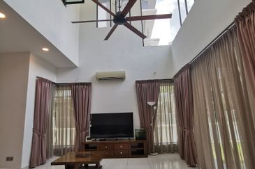 Akira @ 16 Sierra (Sierra 9)