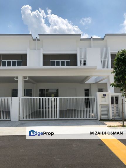 VERY NICE 2 STOREY TERRACE ARA SENDAYAN SEREMBAN FOR SALE, Negeri Sembilan, Seremban