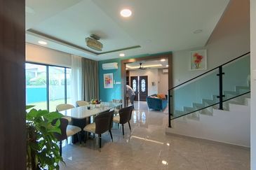 RUMAH SEMI-D 2 TINGKAT EKSLUSIF MEWAH & MODEN DI BUKIT BESAR, KUALA TERENGGANU