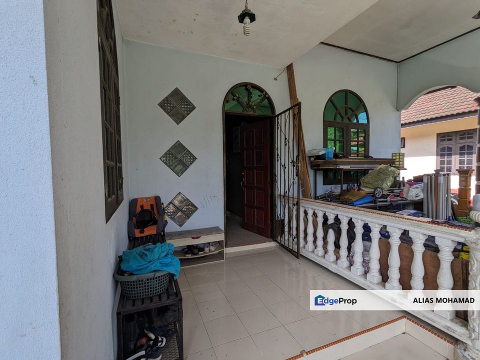 RUMAH BANGLO DI PADANG MIDIN, KUALA TERENGGANU, Terengganu, Kuala Terengganu