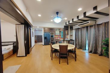 (FULLY FURNISHED) DOUBLE STOREY LUXURY VILLA AT BATU BURUK, KUALA TERENGGANU