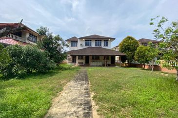 [OPEN TITLE] DOUBLE STOREY BUNGALOW AT TAMAN IBAI GOLF, KUALA IBAI IN KUALA TERENGGANU