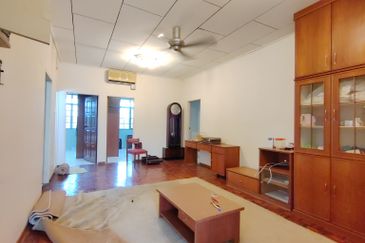 [OPEN TITLE] DOUBLE STOREY BUNGALOW AT TAMAN IBAI GOLF, KUALA IBAI IN KUALA TERENGGANU