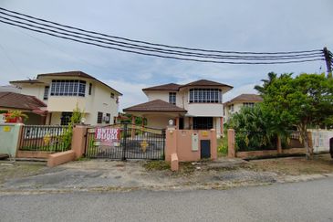 [OPEN TITLE] DOUBLE STOREY BUNGALOW AT TAMAN IBAI GOLF, KUALA IBAI IN KUALA TERENGGANU