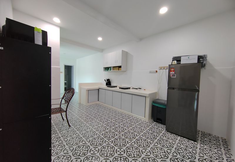 [𝐅𝐔𝐋𝐋𝐘 𝐅𝐔𝐑𝐍𝐈𝐒𝐇𝐄𝐃] 𝐑𝐮𝐦𝐚𝐡 𝐇𝐨𝐦𝐞𝐬𝐭𝐚𝐲 𝐒𝐞𝐦𝐢-𝐃 𝟐 𝐓𝐢𝐧𝐠𝐤𝐚𝐭 𝐌𝐨𝐝𝐞𝐧 & 𝐌𝐞𝐰𝐚𝐡 𝐝𝐢 𝐂𝐡𝐞𝐧𝐝𝐞𝐫𝐢𝐧𝐠