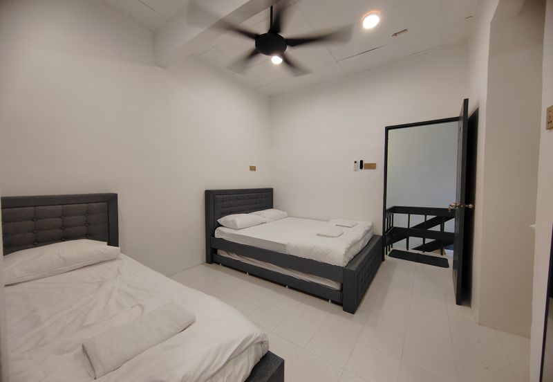 [𝐅𝐔𝐋𝐋𝐘 𝐅𝐔𝐑𝐍𝐈𝐒𝐇𝐄𝐃] 𝐑𝐮𝐦𝐚𝐡 𝐇𝐨𝐦𝐞𝐬𝐭𝐚𝐲 𝐒𝐞𝐦𝐢-𝐃 𝟐 𝐓𝐢𝐧𝐠𝐤𝐚𝐭 𝐌𝐨𝐝𝐞𝐧 & 𝐌𝐞𝐰𝐚𝐡 𝐝𝐢 𝐂𝐡𝐞𝐧𝐝𝐞𝐫𝐢𝐧𝐠