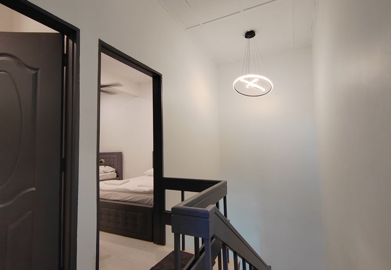 [𝐅𝐔𝐋𝐋𝐘 𝐅𝐔𝐑𝐍𝐈𝐒𝐇𝐄𝐃] 𝐑𝐮𝐦𝐚𝐡 𝐇𝐨𝐦𝐞𝐬𝐭𝐚𝐲 𝐒𝐞𝐦𝐢-𝐃 𝟐 𝐓𝐢𝐧𝐠𝐤𝐚𝐭 𝐌𝐨𝐝𝐞𝐧 & 𝐌𝐞𝐰𝐚𝐡 𝐝𝐢 𝐂𝐡𝐞𝐧𝐝𝐞𝐫𝐢𝐧𝐠