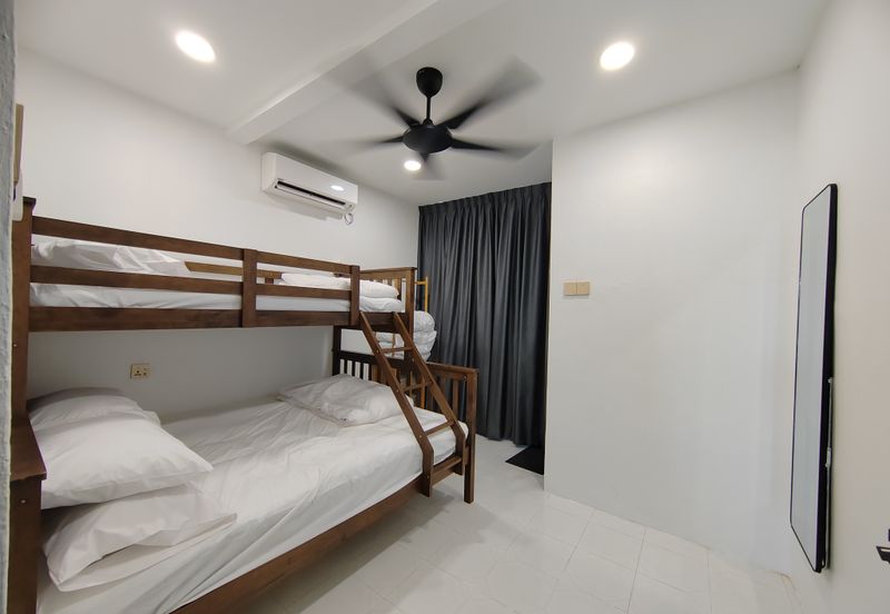 [𝐅𝐔𝐋𝐋𝐘 𝐅𝐔𝐑𝐍𝐈𝐒𝐇𝐄𝐃] 𝐑𝐮𝐦𝐚𝐡 𝐇𝐨𝐦𝐞𝐬𝐭𝐚𝐲 𝐒𝐞𝐦𝐢-𝐃 𝟐 𝐓𝐢𝐧𝐠𝐤𝐚𝐭 𝐌𝐨𝐝𝐞𝐧 & 𝐌𝐞𝐰𝐚𝐡 𝐝𝐢 𝐂𝐡𝐞𝐧𝐝𝐞𝐫𝐢𝐧𝐠