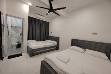 [𝐅𝐔𝐋𝐋𝐘 𝐅𝐔𝐑𝐍𝐈𝐒𝐇𝐄𝐃] 𝐑𝐮𝐦𝐚𝐡 𝐇𝐨𝐦𝐞𝐬𝐭𝐚𝐲 𝐒𝐞𝐦𝐢-𝐃 𝟐 𝐓𝐢𝐧𝐠𝐤𝐚𝐭 𝐌𝐨𝐝𝐞𝐧 & 𝐌𝐞𝐰𝐚𝐡 𝐝𝐢 𝐂𝐡𝐞𝐧𝐝𝐞𝐫𝐢𝐧𝐠