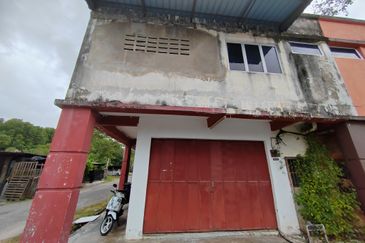 [CORNER LOT] Shoplot 2 Tingkat di Kondo Rakyat Kuala Ibai, Kuala Terengganu, Terengganu