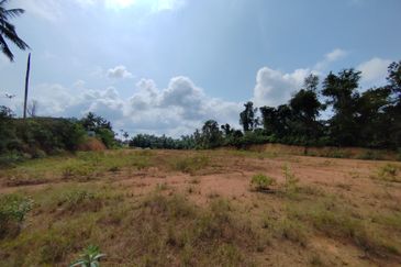 𝟔 𝐓𝐚𝐧𝐚𝐡 𝐋𝐨𝐭 𝐁𝐚𝐧𝐠𝐥𝐨 𝐬𝐚𝐢𝐳 𝟔𝟔𝟐𝐦² 𝐝𝐢 𝐏𝐞𝐧𝐠𝐤𝐚𝐥𝐚𝐧 𝐁𝐞𝐫𝐚𝐧𝐠𝐚𝐧, 𝐌𝐚𝐫𝐚𝐧𝐠, 𝐓𝐞𝐫𝐞𝐧𝐠𝐠𝐚𝐧𝐮