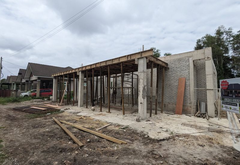 Kampung Pengkalan Maras