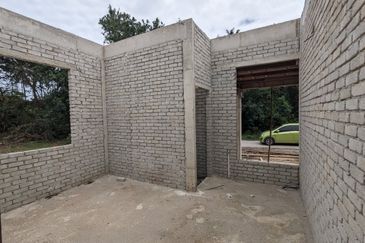 Kampung Pengkalan Maras