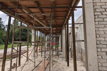 Kampung Pengkalan Maras