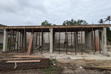 Kampung Pengkalan Maras