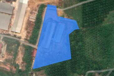 Tanah Industri 5 ekar + Perniagaan Kilang Papan di Kawasan Perindustrian Wakaf Tapai, Terengganu