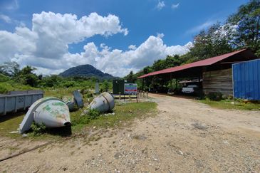 Tanah Industri 5 ekar + Perniagaan Kilang Papan di Kawasan Perindustrian Wakaf Tapai, Terengganu