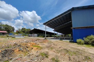 Tanah Industri 5 ekar + Perniagaan Kilang Papan di Kawasan Perindustrian Wakaf Tapai, Terengganu
