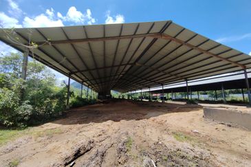 Tanah Industri 5 ekar + Perniagaan Kilang Papan di Kawasan Perindustrian Wakaf Tapai, Terengganu