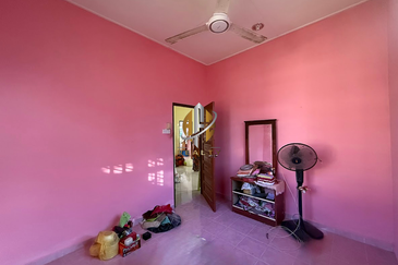 [CORNER LOT] Banglo Setingkat di Kg. Atas Tol, Kuala Terengganu, Terengganu