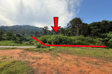 Tanah Status Bangunan Saiz 1.02 ekar di Ajil, Terengganu berdekatan MR. DIY & Eco Shop Ajil