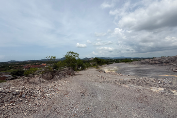 Tanah Status Bangunan Saiz 2.54 ekar di Bukit Depu, Kuala Terengganu, Terengganu