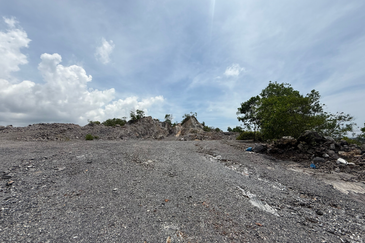 Tanah Status Bangunan Saiz 2.54 ekar di Bukit Depu, Kuala Terengganu, Terengganu