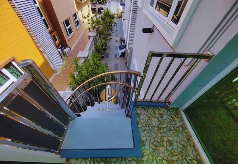 [BELOW MV]Banglo Mewah 3 Tingkat di Kuala Terengganu Golf Resort (KTGR), Tok Jembal, Kuala Nerus , Terengganu