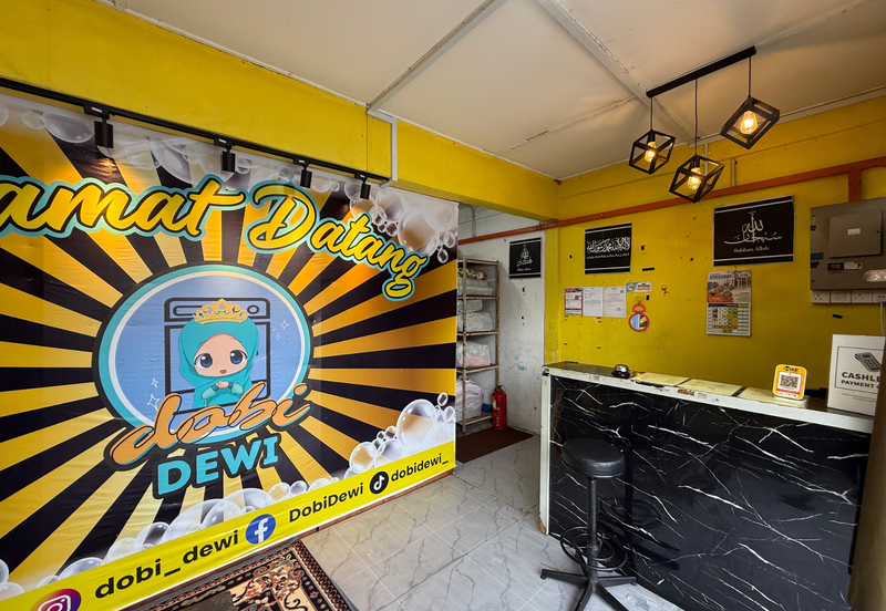 Shoplot 2 Tingkat di Batu Buruk mengadap Jalan Utama ke Bandaraya Kuala Terengganu