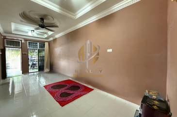 [𝐅𝐮𝐥𝐥𝐲 𝐑𝐞𝐧𝐨𝐯𝐚𝐭𝐞𝐝] 𝐑𝐔𝐌𝐀𝐇 𝐓𝐄𝐑𝐄𝐒 𝐒𝐄𝐓𝐈𝐍𝐆𝐊𝐀𝐓 𝐃𝐈 𝐓𝐀𝐌𝐀𝐍 𝐁𝐔𝐊𝐈𝐓 𝐁𝐀𝐘𝐀𝐒 𝐈𝐍𝐃𝐀𝐇, 𝐓𝐑𝐆