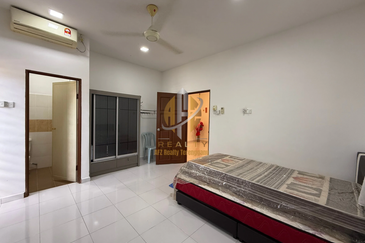 [NON BUMI] Rumah Teres 2 Tingkat Corner Lot di Taman Tapai Indah, Wakaf Tapai, Terengganu