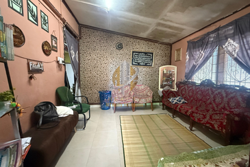 Rumah Semi-D 2 Tingkat di Taman Koperasi, Kuala Ibai, Kuala Terengganu