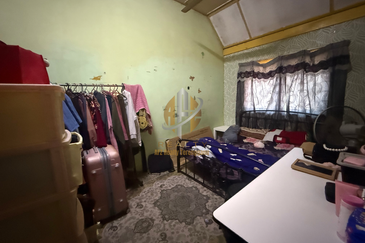 Rumah Semi-D 2 Tingkat di Taman Koperasi, Kuala Ibai, Kuala Terengganu