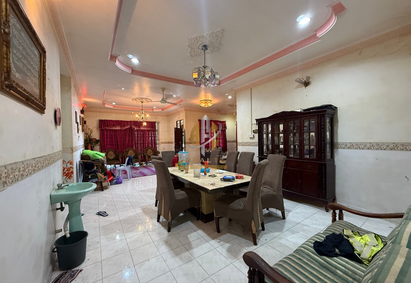 Rumah Banglo Setingkat di Kg. Atas Tol, Kuala Terengganu, Terengganu