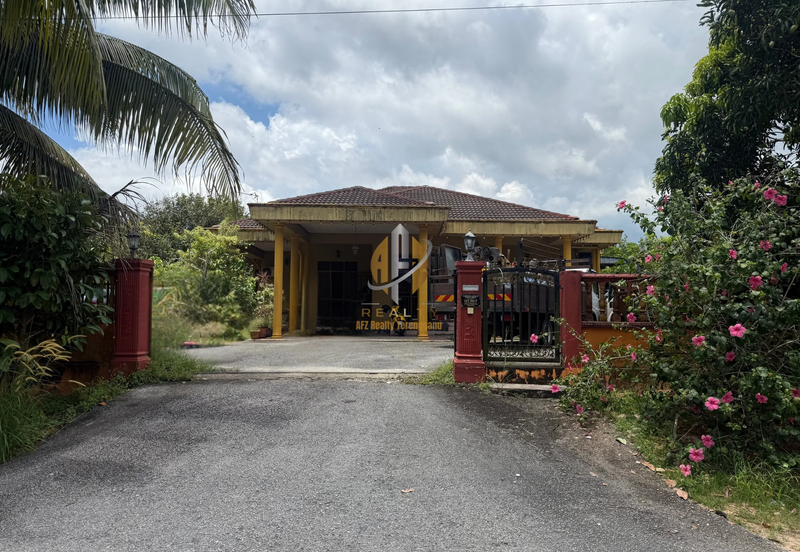 Rumah Banglo Setingkat di Kg. Atas Tol, Kuala Terengganu, Terengganu