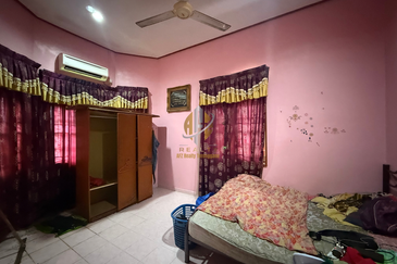 Rumah Banglo Setingkat di Kg. Atas Tol, Kuala Terengganu, Terengganu