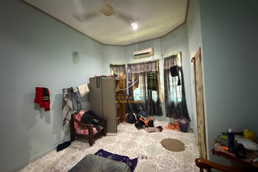 Rumah Banglo Setingkat di Kg. Atas Tol, Kuala Terengganu, Terengganu