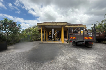Rumah Banglo Setingkat di Kg. Atas Tol, Kuala Terengganu, Terengganu
