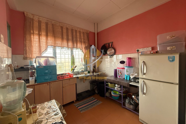 [Fully Furnished] Rumah di Pangsapuri Permint Harmoni, Jalan Batas Baru, Kuala Terengganu