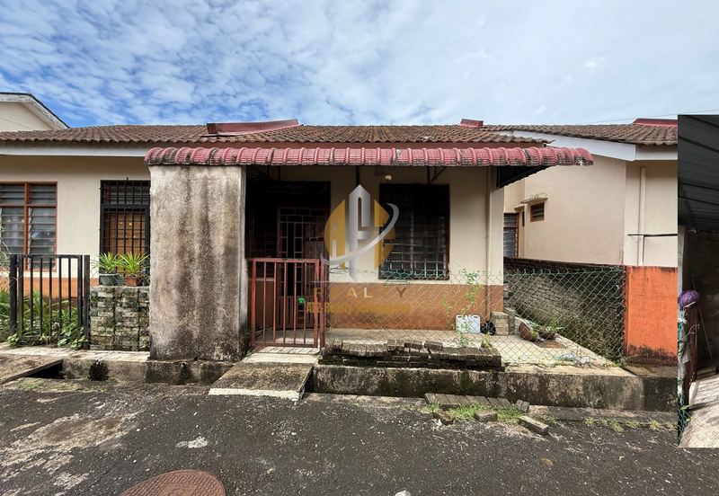 Rumah Teres Setingkat di Taman Tapai Indah, Wakaf Tapai, Terengganu