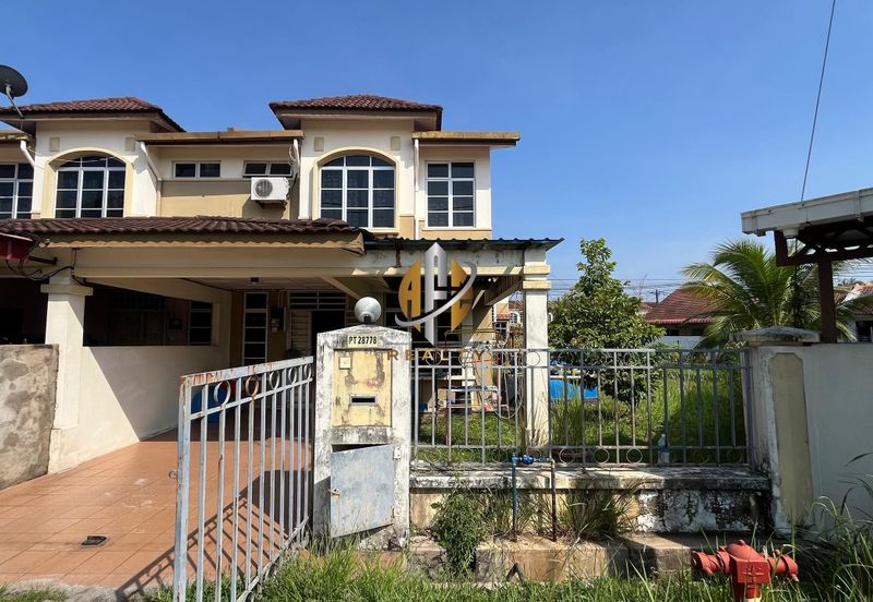 𝐑𝐔𝐌𝐀𝐇 𝐓𝐄𝐑𝐄𝐒 𝐃𝐔𝐀 𝐓𝐈𝐍𝐆𝐊𝐀𝐓 𝐂𝐎𝐑𝐍𝐄𝐑𝐋𝐎𝐓 𝐃𝐈 𝐓𝐀𝐌𝐀𝐍 𝐃𝐄𝐒𝐀 𝐒𝐎𝐋𝐄𝐇𝐀𝐇, 𝐊𝐔𝐀𝐋𝐀 𝐍𝐄𝐑𝐔𝐒