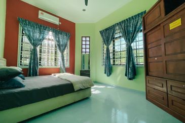 𝟏 𝐔𝐍𝐈𝐓 𝐑𝐔𝐌𝐀𝐇 𝐁𝐀𝐍𝐆𝐋𝐎 𝐒𝐄𝐓𝐈𝐍𝐆𝐊𝐀𝐓 𝐃𝐈 𝐊𝐄𝐑𝐓𝐈𝐇,𝐊𝐄𝐌𝐀𝐌𝐀𝐍, 𝐓𝐄𝐑𝐄𝐍𝐆𝐆𝐀𝐍𝐔