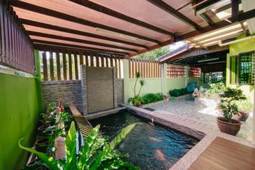 𝟏 𝐔𝐍𝐈𝐓 𝐑𝐔𝐌𝐀𝐇 𝐁𝐀𝐍𝐆𝐋𝐎 𝐒𝐄𝐓𝐈𝐍𝐆𝐊𝐀𝐓 𝐃𝐈 𝐊𝐄𝐑𝐓𝐈𝐇,𝐊𝐄𝐌𝐀𝐌𝐀𝐍, 𝐓𝐄𝐑𝐄𝐍𝐆𝐆𝐀𝐍𝐔