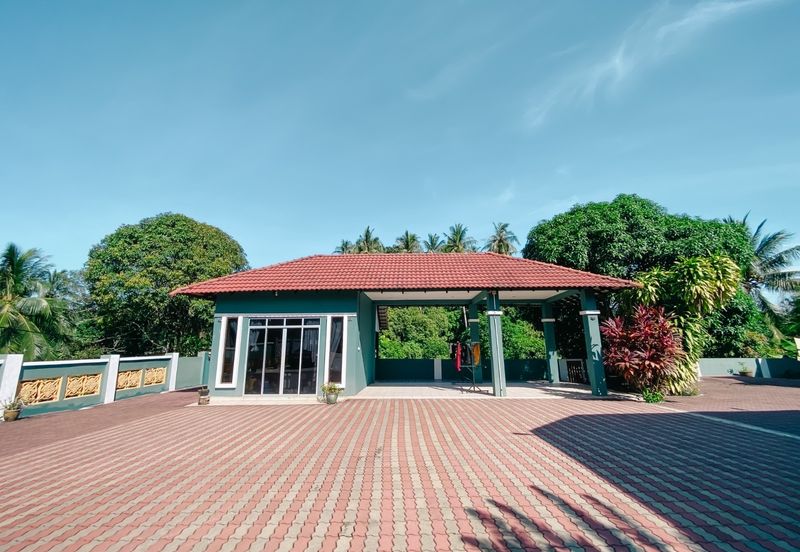 𝟏 𝐔𝐍𝐈𝐓 𝐑𝐔𝐌𝐀𝐇 𝐁𝐀𝐍𝐆𝐋𝐎 𝐒𝐄𝐓𝐈𝐍𝐆𝐊𝐀𝐓 𝐃𝐈 𝐊𝐄𝐑𝐓𝐈𝐇,𝐊𝐄𝐌𝐀𝐌𝐀𝐍, 𝐓𝐄𝐑𝐄𝐍𝐆𝐆𝐀𝐍𝐔