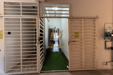 [VIEW BANDAR] Rumah di Apartment Redang, Pulau Kambing, Kuala Terengganu