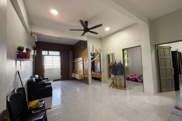 [VIEW BANDAR] Rumah di Apartment Redang, Pulau Kambing, Kuala Terengganu